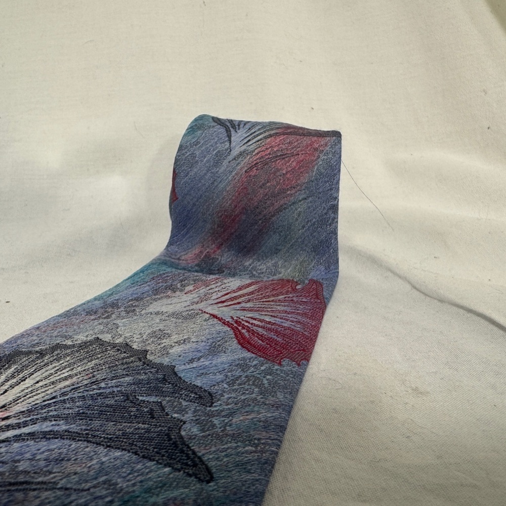 Oscar De La Renta Necktie Mens Abstract Blue Red Polyester Standard Width - Picture 3 of 8